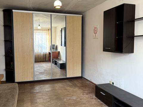 квартира за адресою Гулака-Артемовського вул., 25а