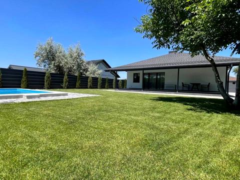 будинок за адресою Ягідна