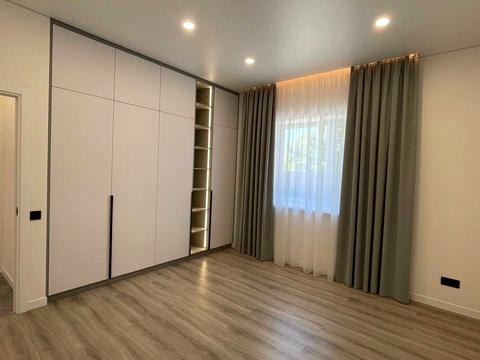 будинок за адресою Ягідна