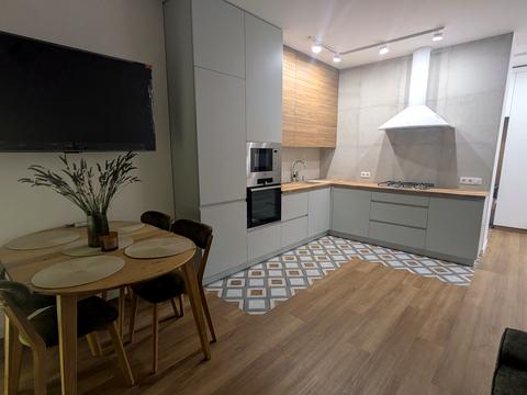 квартира за адресою Угорська вул., 12