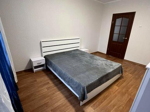 квартира за адресою Софії Русової вул., 3