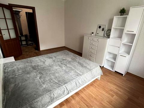 квартира за адресою Софії Русової вул., 3