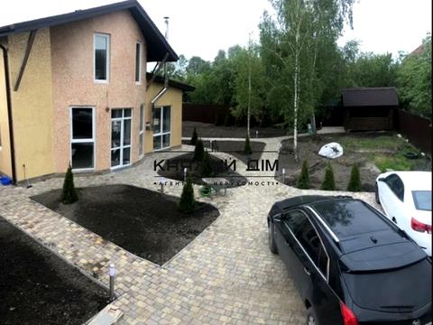 будинок за адресою Київ, Центральна вул., 1