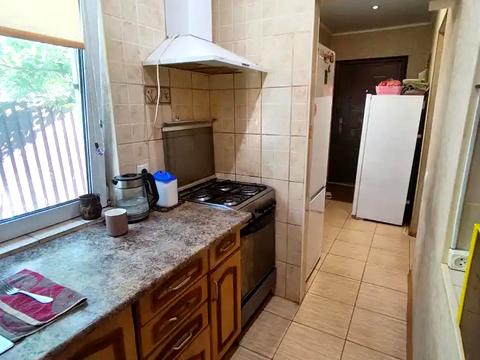 будинок за адресою Радісна вул.