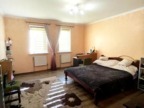 будинок за адресою Радісна вул.