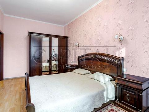 квартира по адресу Евгения Коновальца ул. (Щорса), 32-Б