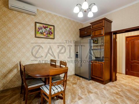 квартира по адресу Евгения Коновальца ул. (Щорса), 32-Б