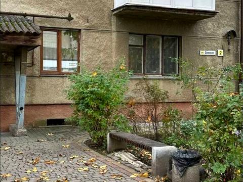 квартира за адресою Василя Симоненка вул., 2