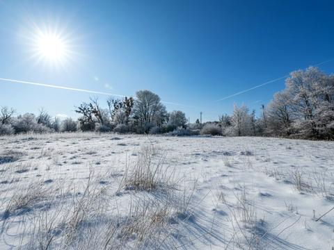 участок по адресу 