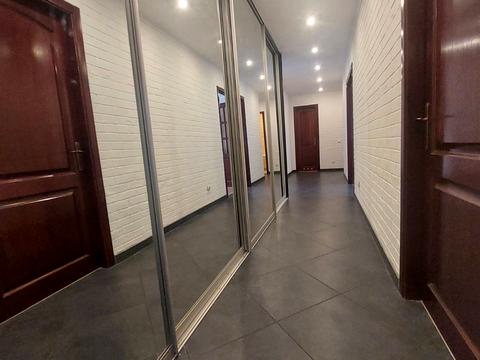 квартира за адресою Довженка вул., 24