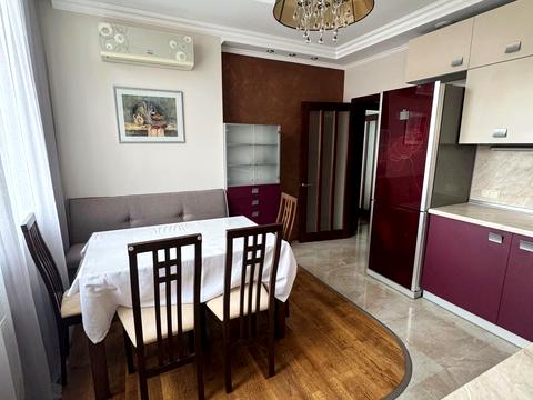 квартира за адресою Валерія Лобановського просп. (Червонозоряний), 4-В