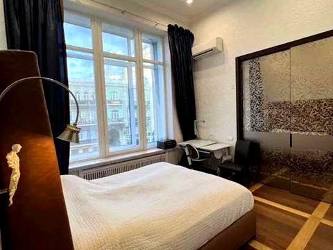 квартира за адресою Велика Васильківська вул. (Червоноармійська), 27