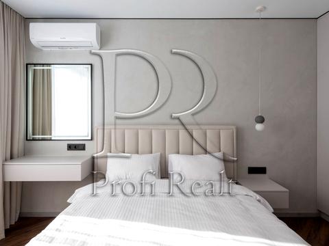 квартира за адресою Олександра Олеся вул., (Будинок 10.2)