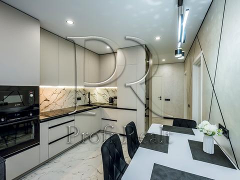 квартира по адресу Олександра Олеся ул., (Будинок 10.2)