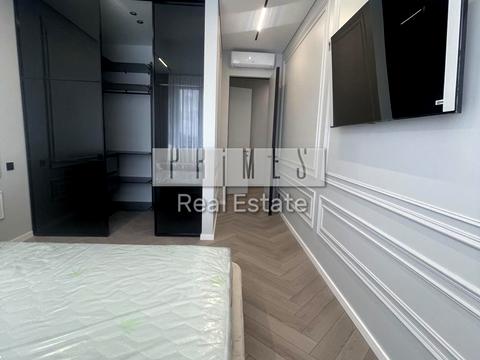 квартира за адресою Андрія Верхогляда вул. (Михайла Драгомирова), 14-А