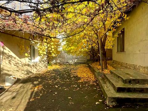 ділянка за адресою Межова вул., 5а