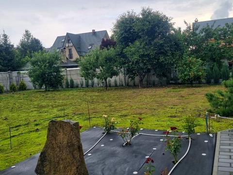 будинок за адресою смт. Брюховичі, Церковна