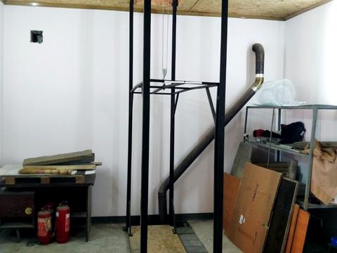 комерційна за адресою Карпенка-Карого вул., 2