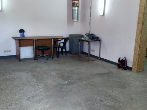 комерційна за адресою Карпенка-Карого вул., 2