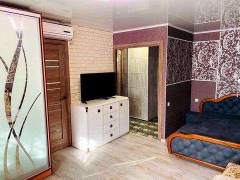 квартира за адресою Бориса Мозолевського вул. (Корнійчука), 6