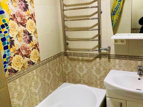 квартира за адресою Бориса Мозолевського вул. (Корнійчука), 6