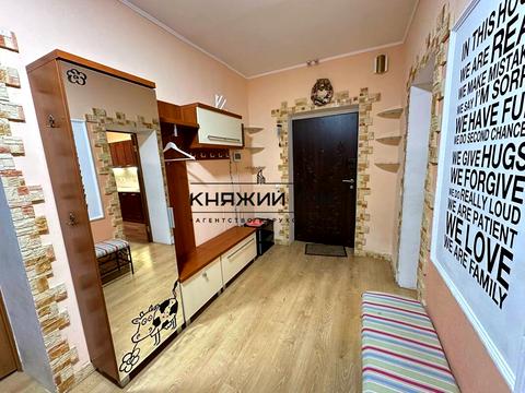 квартира за адресою Анни Ахматової вул., 33