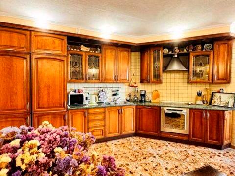 квартира за адресою Драгоманова вул., 44-А