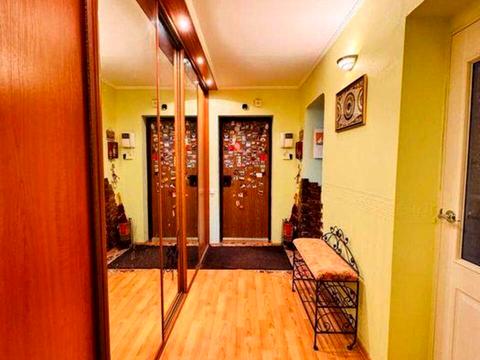 квартира за адресою Драгоманова вул., 44-А