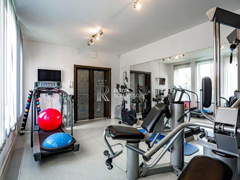 дом по адресу с. Вишенки, Садовая ул.