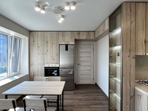 квартира по адресу Степана Бандеры ул., 77-Б