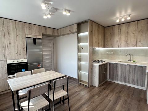 квартира по адресу Степана Бандеры ул., 77-Б