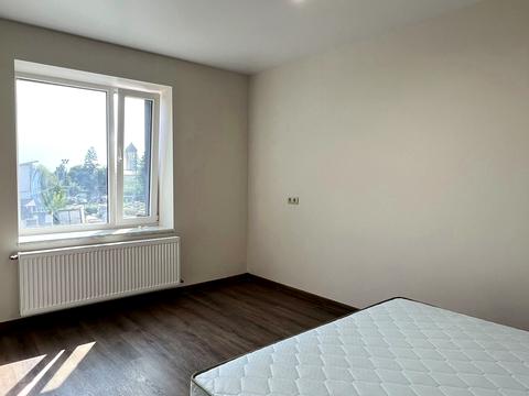 квартира по адресу Степана Бандеры ул., 77-Б