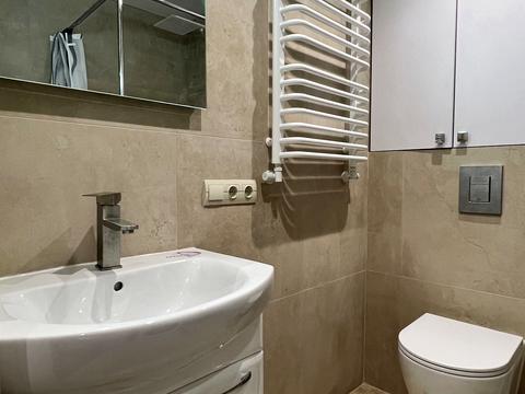 квартира по адресу Степана Бандеры ул., 77-Б