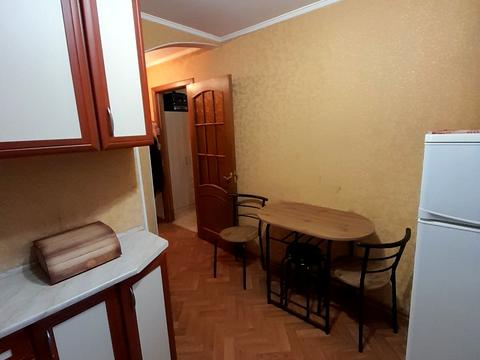 квартира за адресою Зодчих вул., 72