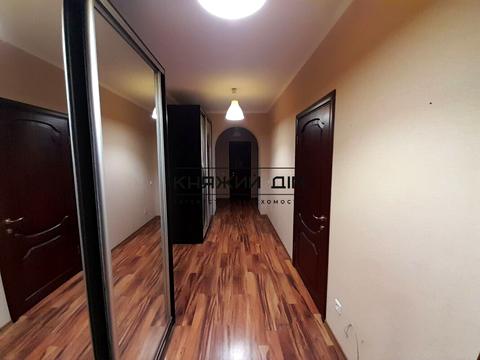 квартира за адресою Анни Ахматової вул., 31