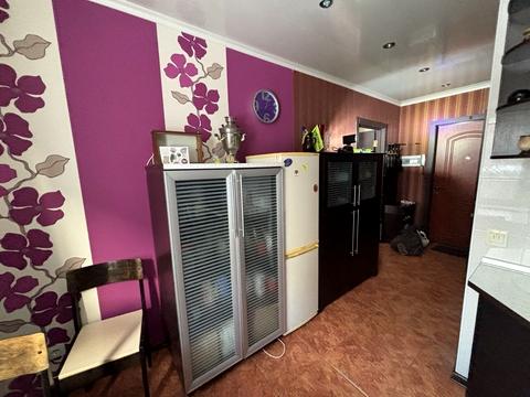 квартира за адресою Євгена Коновальця бульв. (Маршала Конєва), 7