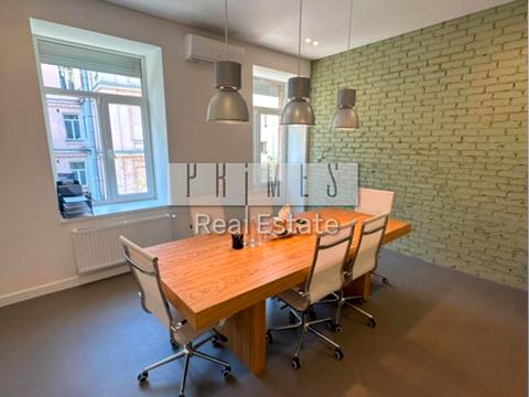 комерційна за адресою Тараса Шевченка бульв., 48-Б