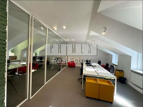 комерційна за адресою Тараса Шевченка бульв., 48-Б