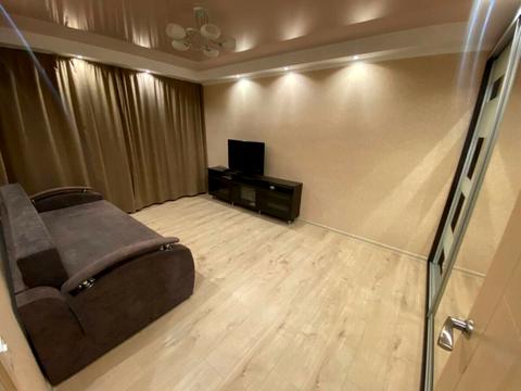 квартира по адресу Комарова ул., 21