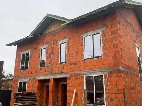 будинок за адресою Українська вул.