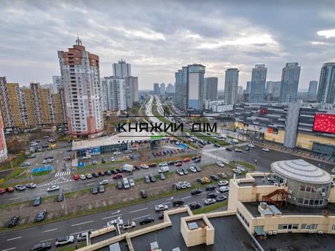 квартира за адресою Дніпровська набережна вул., 25