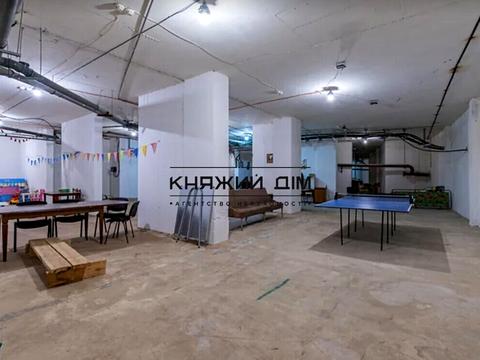 квартира за адресою Дніпровська набережна вул., 25