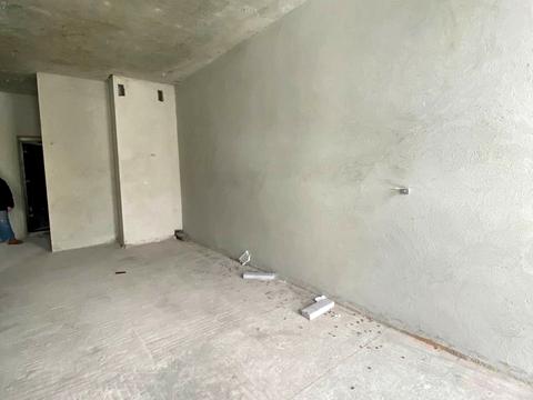 комерційна за адресою Угорська вул., 14д