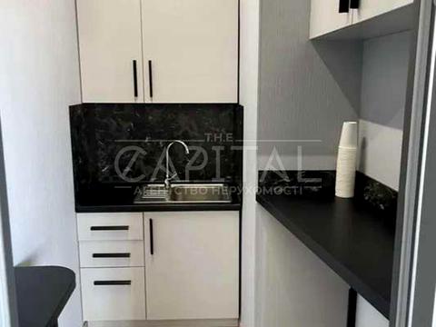 комерційна за адресою Київ, Євгена Коновальця вул. (Щорса), 36-Е