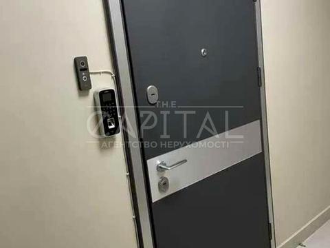 комерційна за адресою Київ, Євгена Коновальця вул. (Щорса), 36-Е