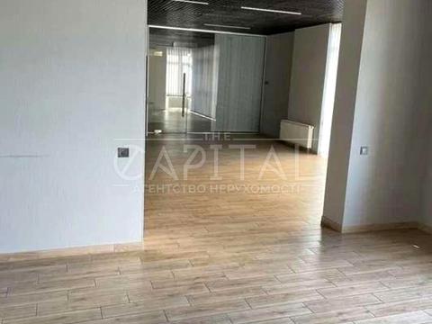 комерційна за адресою Київ, Євгена Коновальця вул. (Щорса), 36-Е