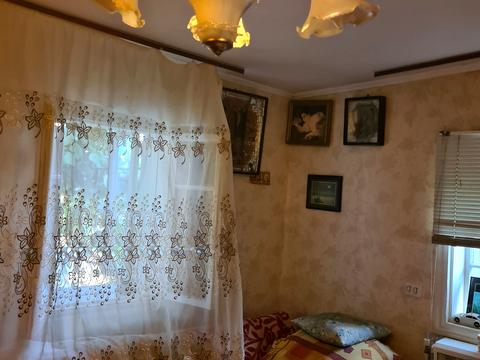 будинок за адресою Вишнева, 1