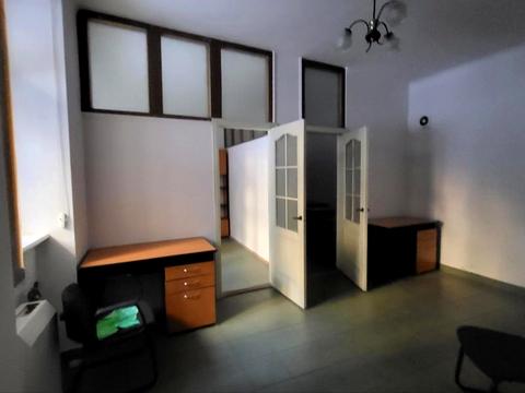 комерційна за адресою Зелена вул., 46