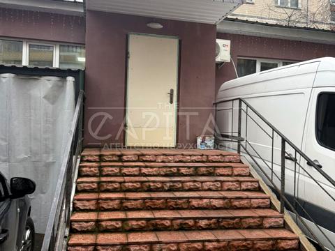 коммерческая по адресу Порика Василия просп., 3