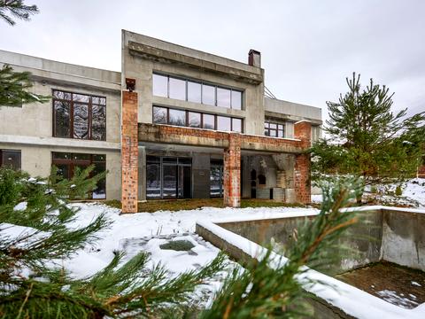 коммерческая по адресу Івана Мазепи, 20